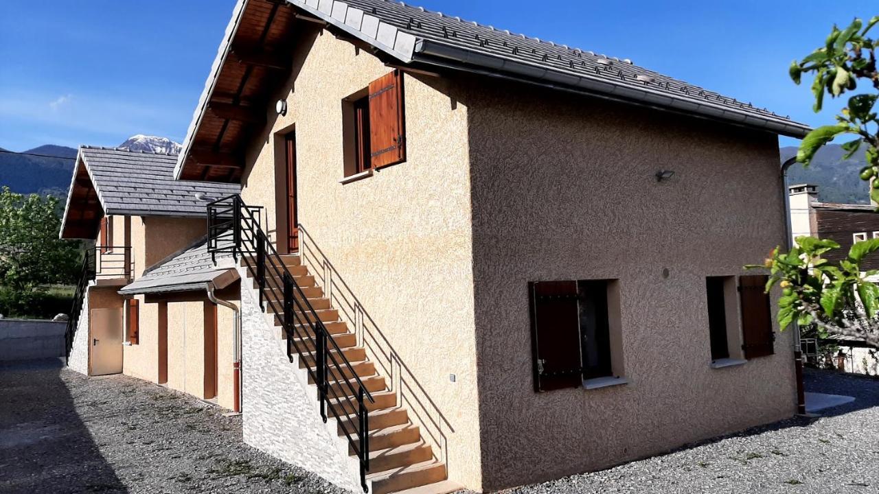 Le Pre Fleuri A Guillestre - Appartements Neufs Classes Meubles De Tourisme 3 Etoiles - Parking Privatif Exteriör bild